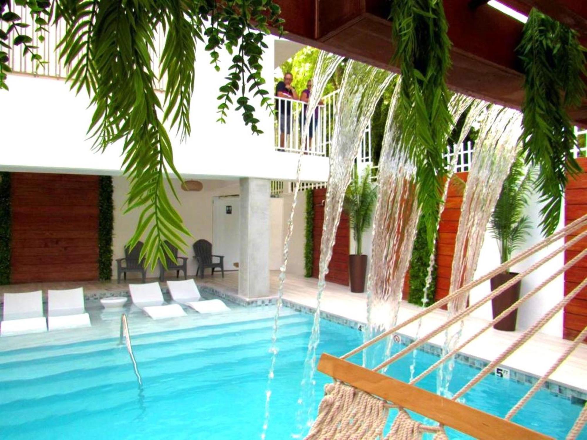 Nautilus By La Jamaca Hotels-Downtown La Parguera Лахас Екстериор снимка