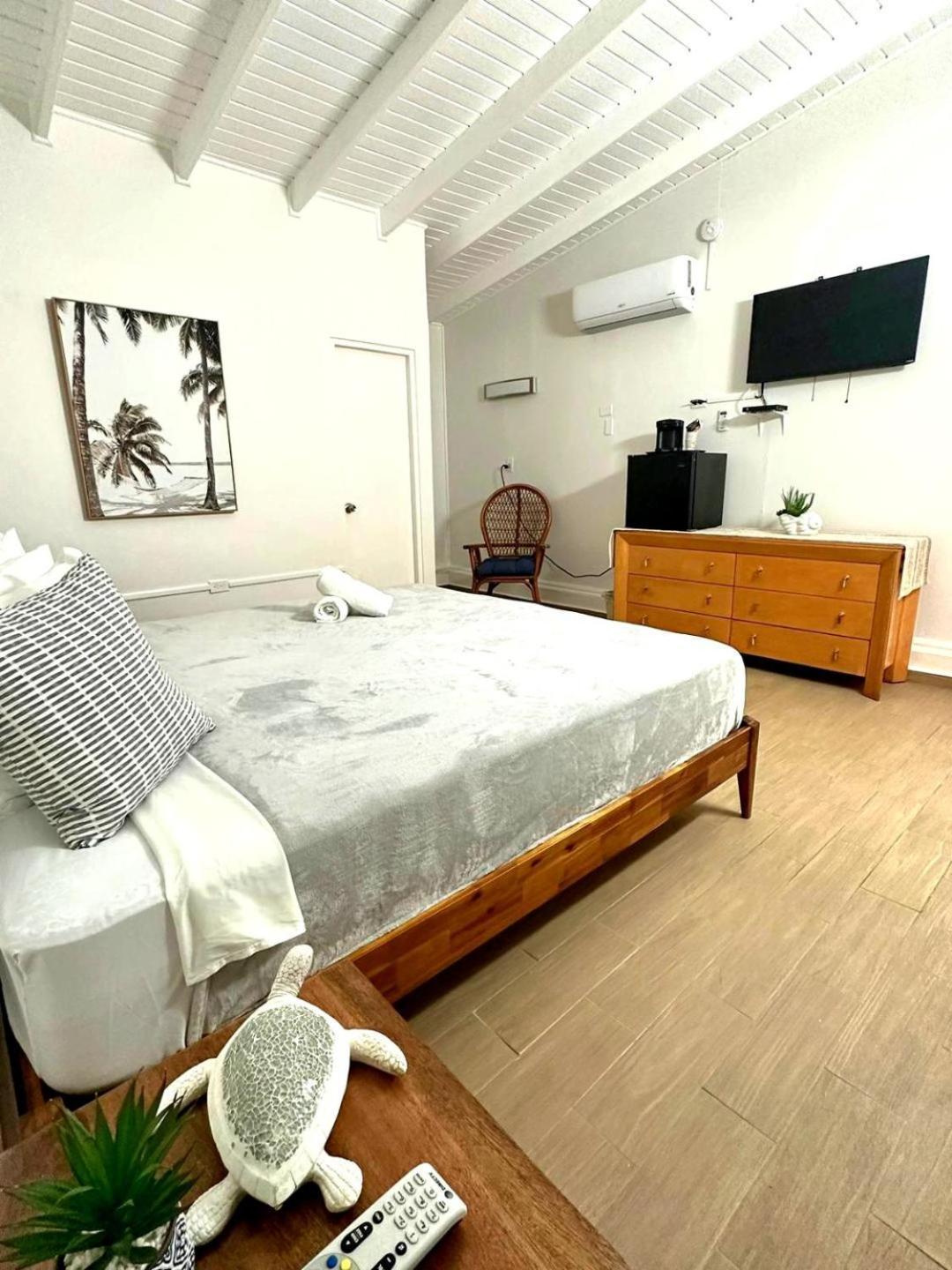 Nautilus By La Jamaca Hotels-Downtown La Parguera Лахас Екстериор снимка